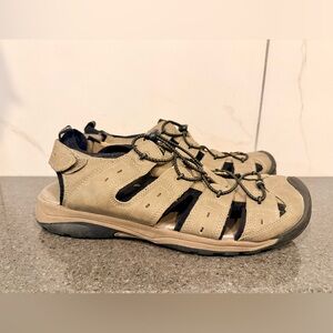 Magellan Outdoors Tan and Black Sandals--New without tags